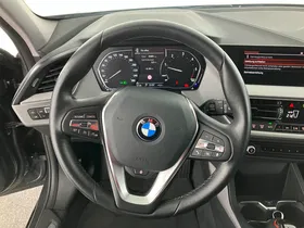 BMW 118d Advantage | Thumbnail 13 von 27