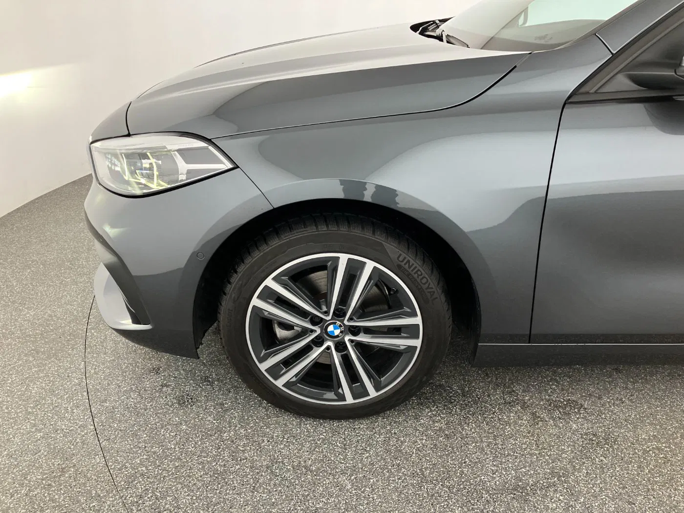 BMW 118d Advantage | Bild 27 von 27