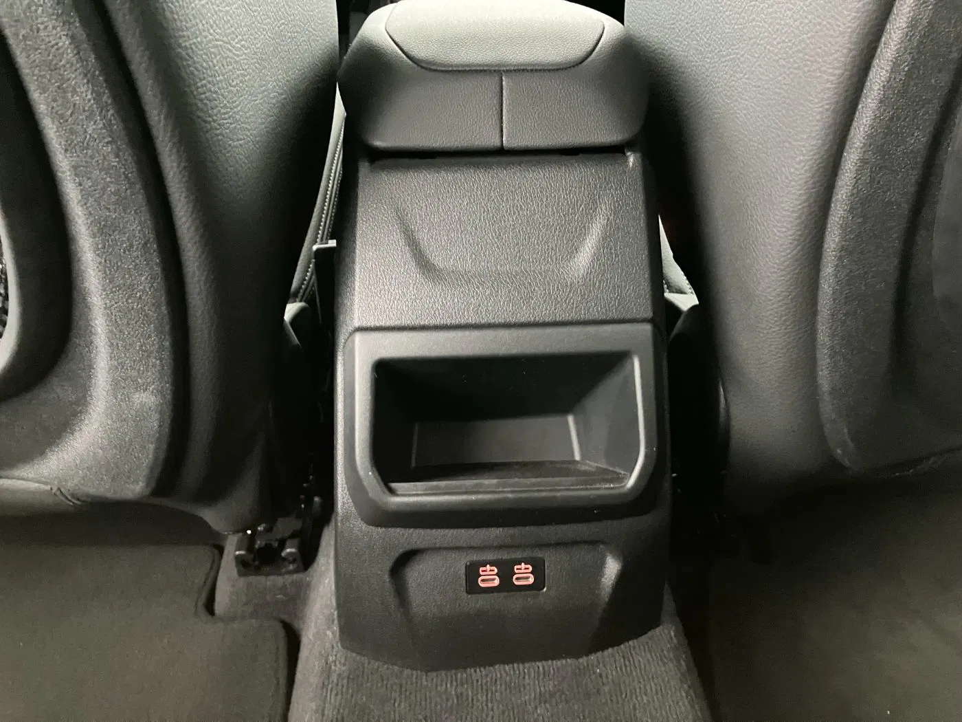 BMW 118d Advantage | Bild 24 von 27