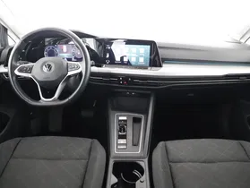 VW Golf VIII Var. 2.0 TDI Life DSG | Thumbnail 15 von 27