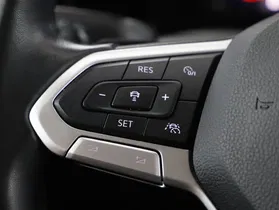 VW Golf VIII Var. 2.0 TDI Life DSG | Thumbnail 18 von 27