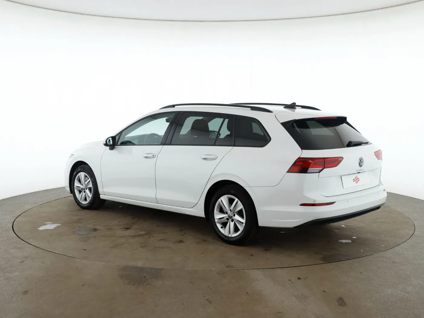 VW Golf VIII Var. 2.0 TDI Life DSG | Bild 8 von 27