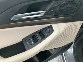 BMW 218d Active Tourer Luxury Line | Thumbnail 5 von 31