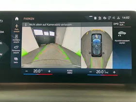 BMW 218d Active Tourer Luxury Line | Thumbnail 18 von 31