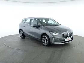 BMW 218d Active Tourer Luxury Line | Thumbnail 26 von 31