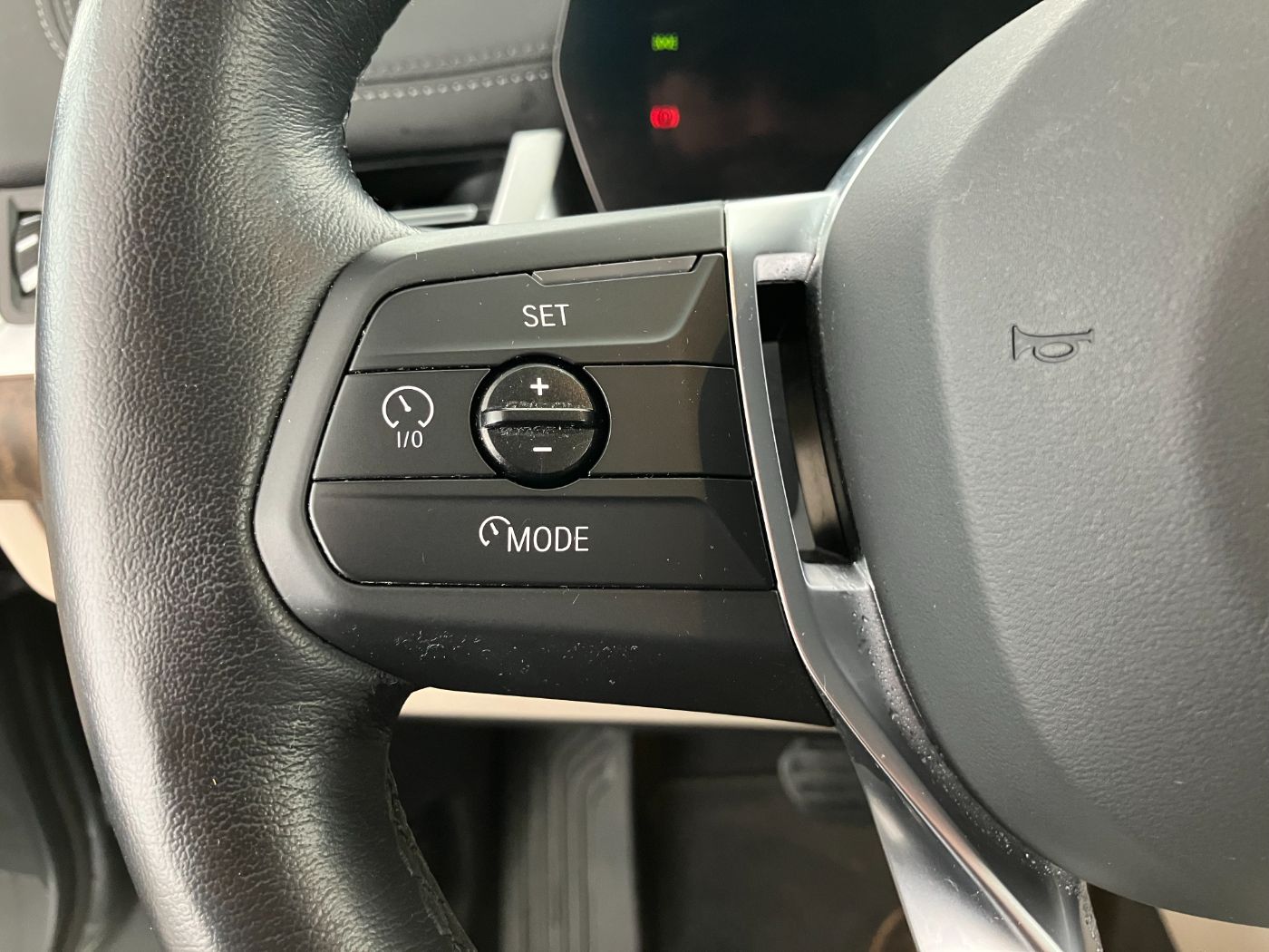 BMW 218d Active Tourer Luxury Line | Bild 10 von 31