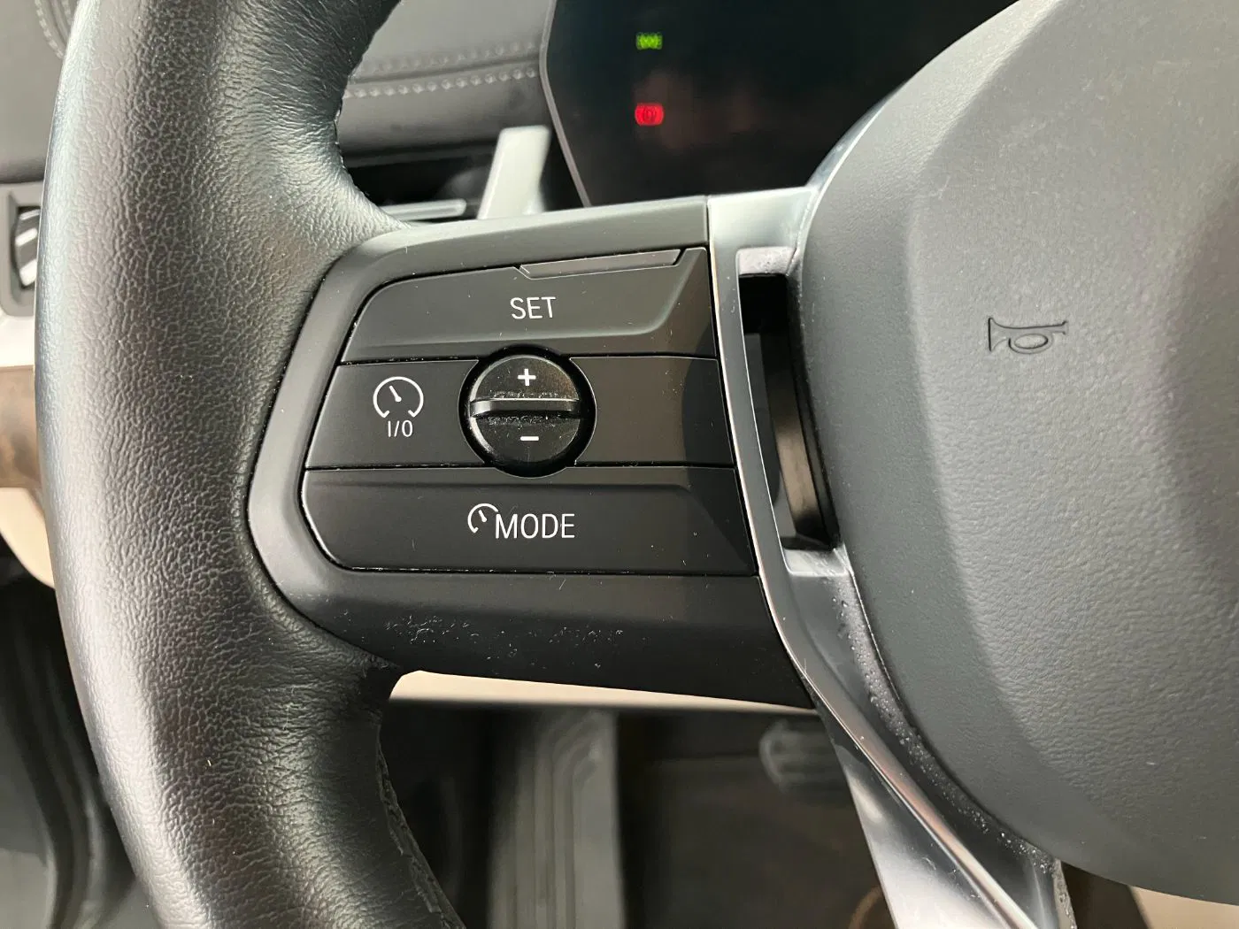 BMW 218d Active Tourer Luxury Line | Bild 10 von 31