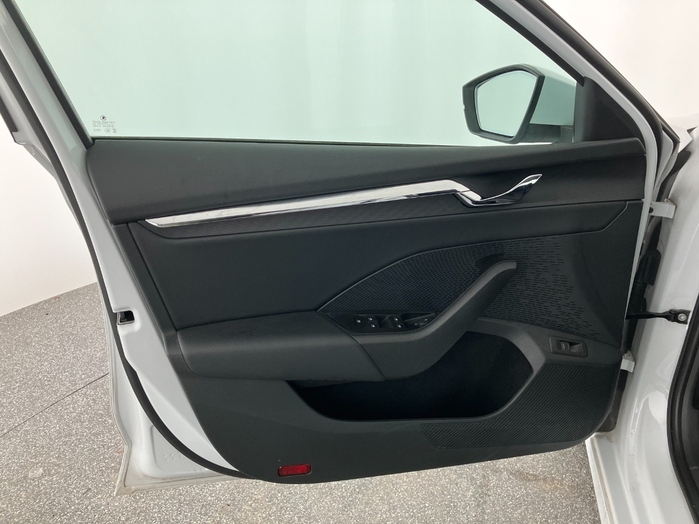 Skoda Octavia Combi 2.0 TDI Style | Bild 10 von 26