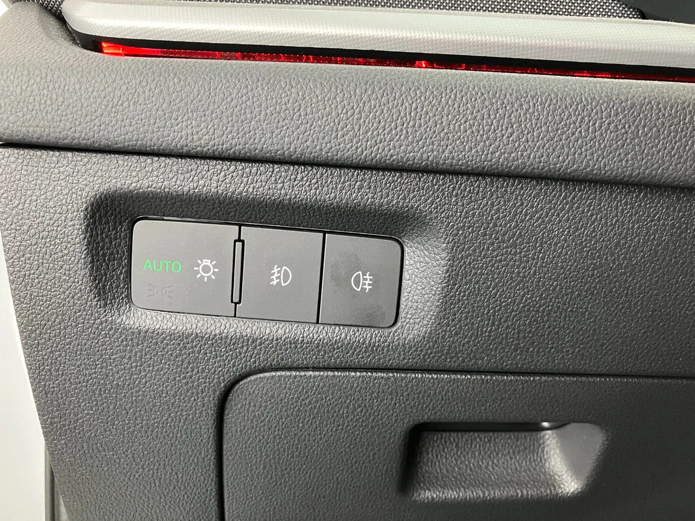 Skoda Octavia Combi 2.0 TDI Style | Bild 12 von 26