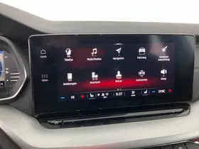 Skoda Octavia Combi 2.0 TDI Style | Thumbnail 15 von 26