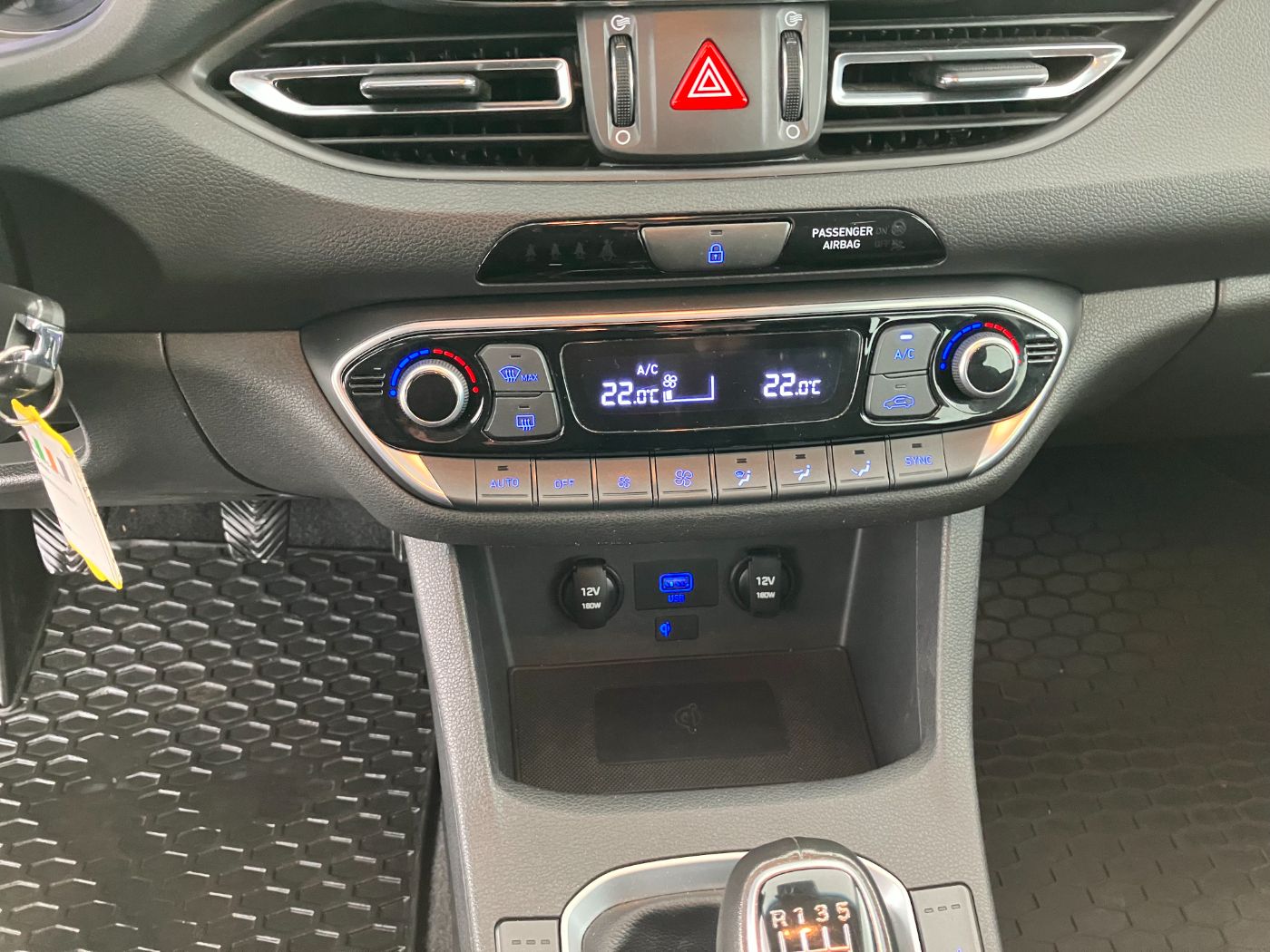 Hyundai i30 CW 1,5 T-GDI 48V | Bild 12 von 25