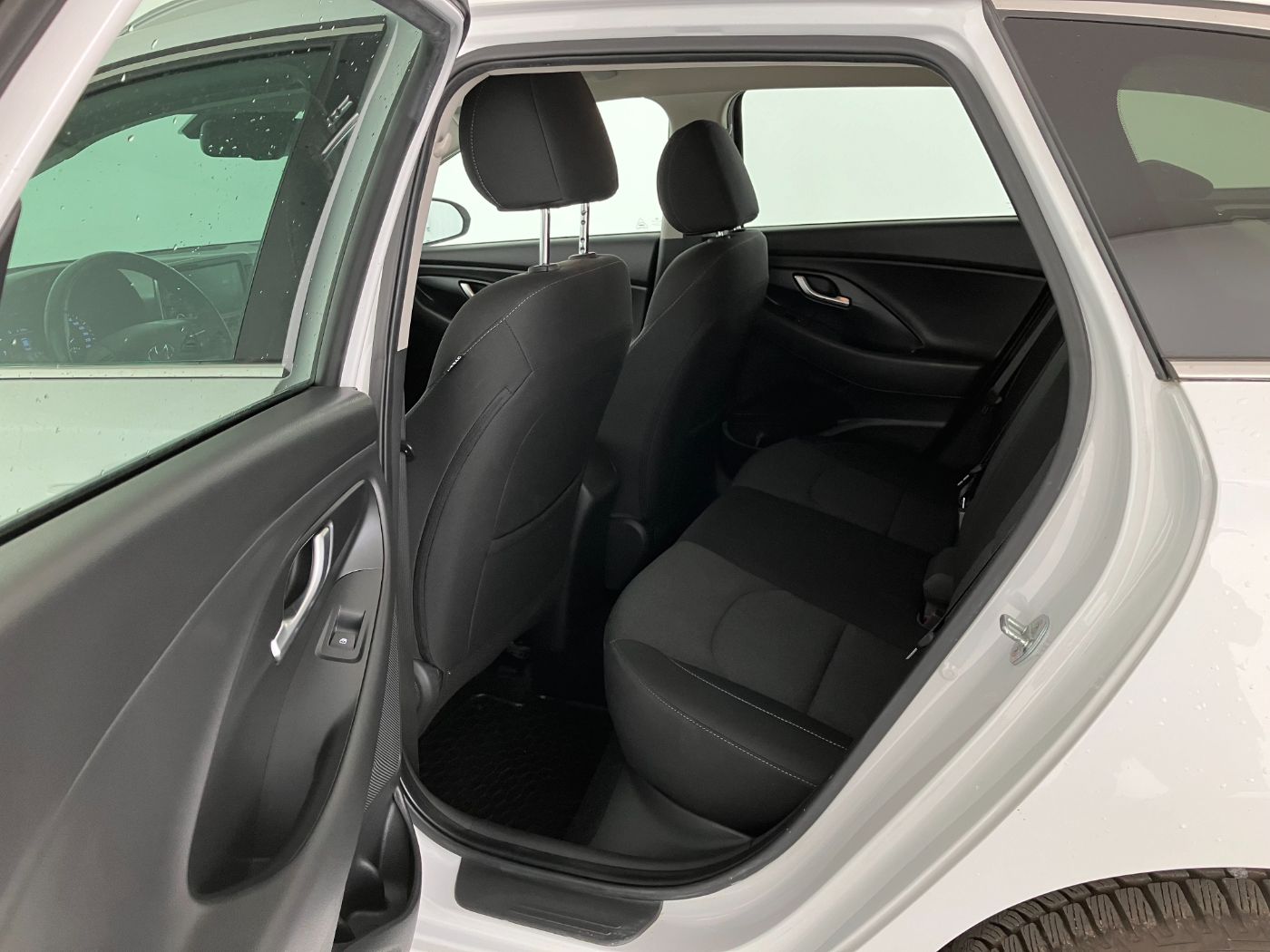 Hyundai i30 CW 1,5 T-GDI 48V | Bild 16 von 25