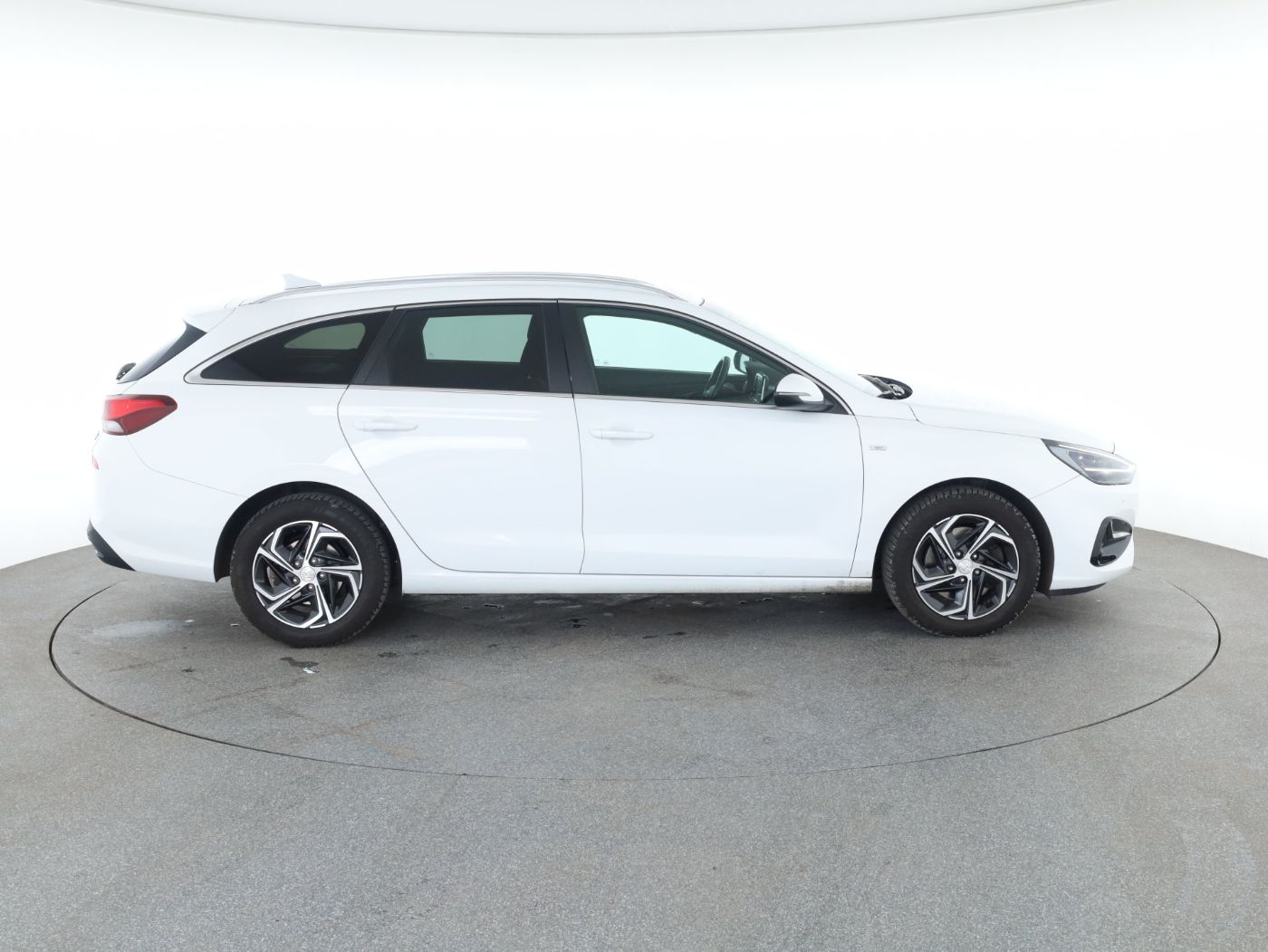 Hyundai i30 CW 1,5 T-GDI 48V | Bild 25 von 25