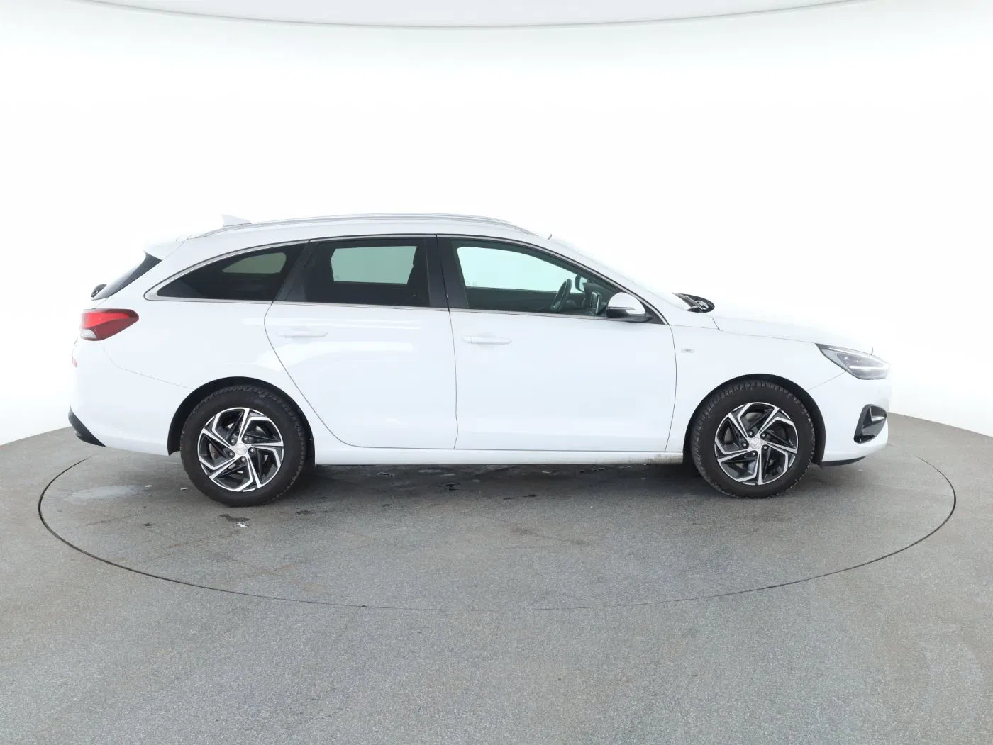 Hyundai i30 CW 1,5 T-GDI 48V | Bild 25 von 25