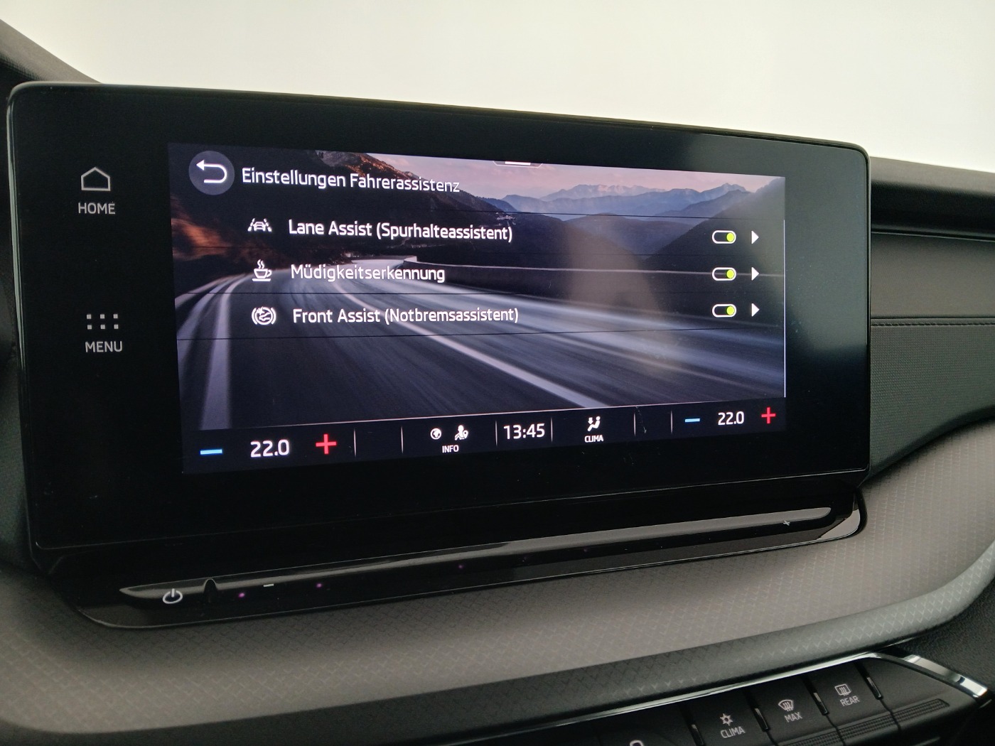 Skoda Octavia Combi 2.0 TDI Ambition | Bild 22 von 29