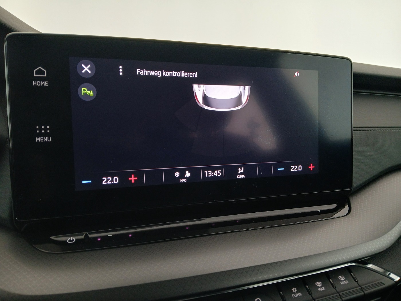 Skoda Octavia Combi 2.0 TDI Ambition | Bild 23 von 29