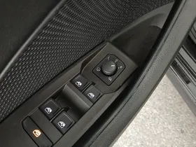 Skoda Octavia Combi 2.0 TDI Ambition | Thumbnail 12 von 29