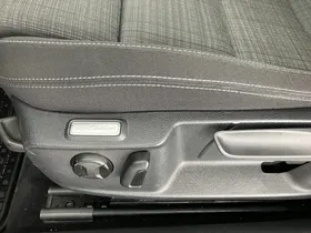 VW Passat Variant 2.0 TDI 4Motion BMT Business | Thumbnail 15 von 27