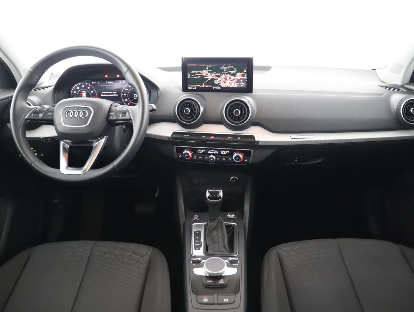 Audi Q2 30 TFSI DSG | Bild 15 von 28