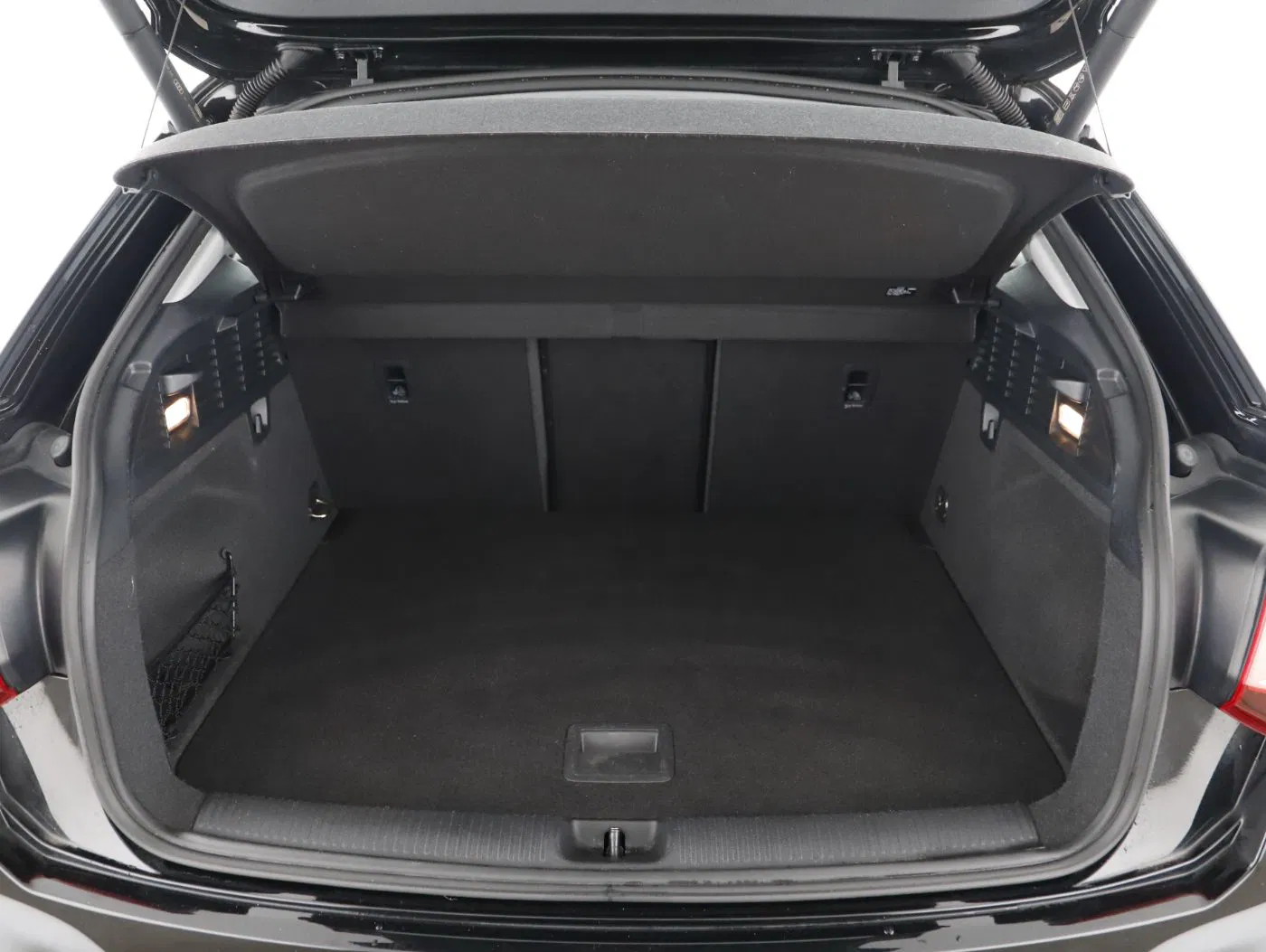 Audi Q2 30 TFSI DSG | Bild 27 von 28