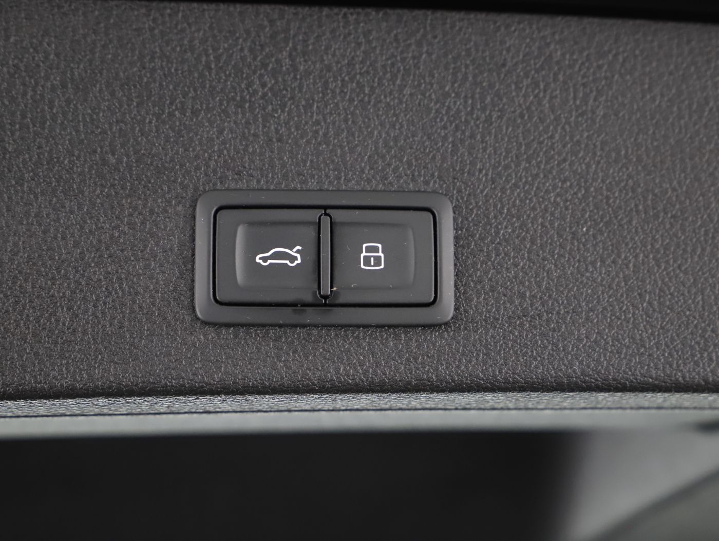 Audi Q2 30 TFSI DSG | Bild 28 von 28