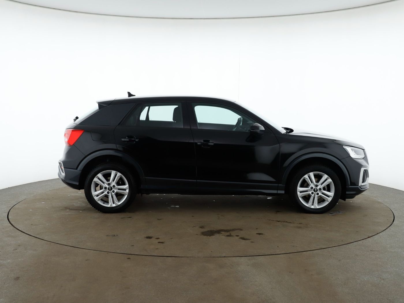 Audi Q2 30 TFSI DSG | Bild 5 von 28