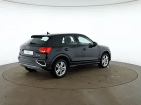 Audi Q2 30 TFSI DSG | Thumbnail 6 von 28