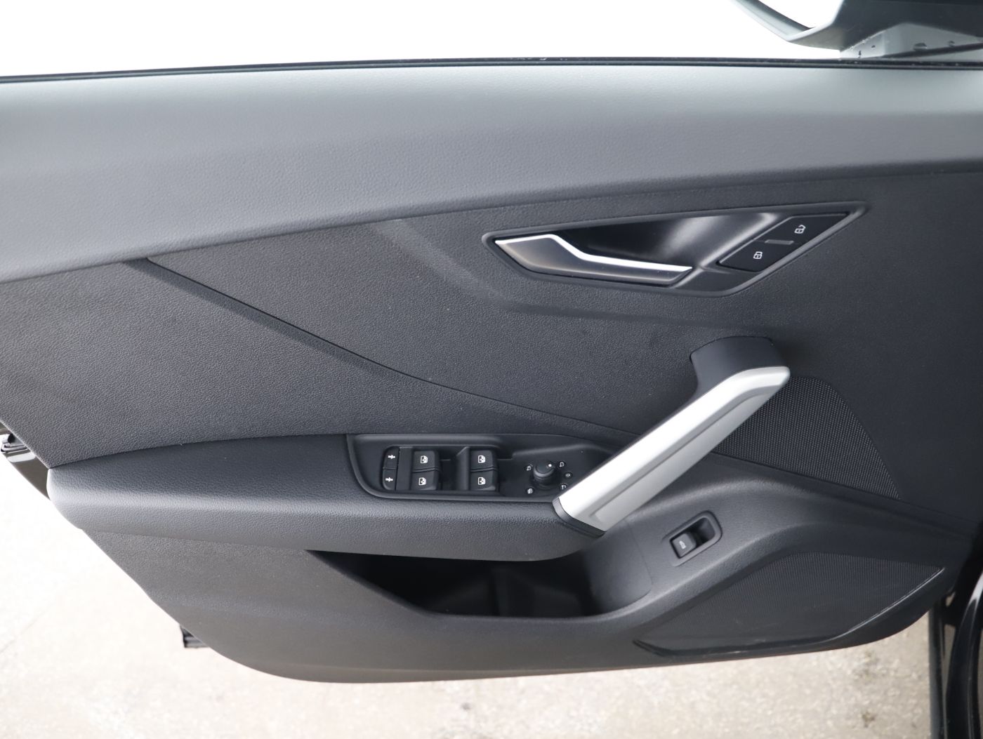 Audi Q2 30 TFSI DSG | Bild 11 von 28