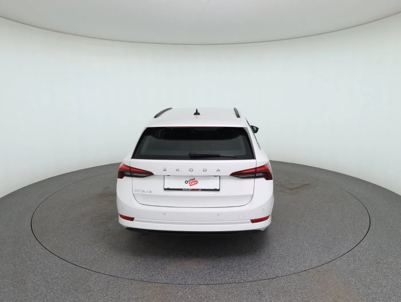 Skoda Octavia Combi 2.0 TDI Ambition | Bild 7 von 26