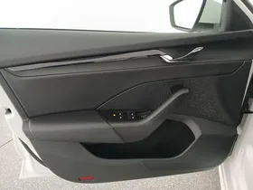 Skoda Octavia Combi 2.0 TDI Ambition | Thumbnail 11 von 26