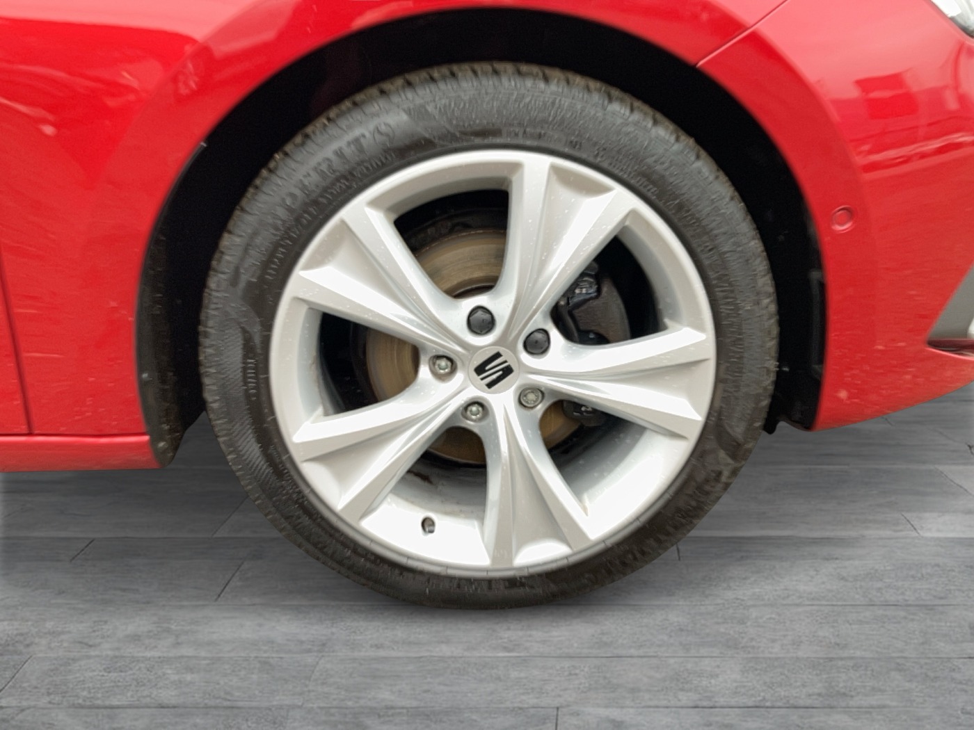 Seat Leon Sportstourer 1.5 eTSI FR | Bild 8 von 27