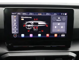 Seat Leon Sportstourer 1.5 eTSI FR | Thumbnail 18 von 27