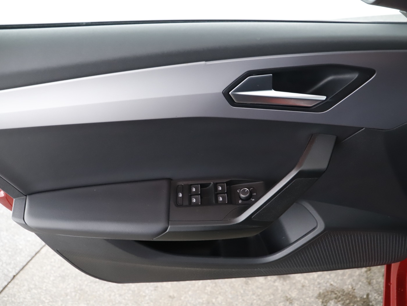 Seat Leon Sportstourer 1.5 eTSI FR | Bild 22 von 27