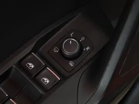 Seat Leon Sportstourer 1.5 eTSI FR | Thumbnail 23 von 27