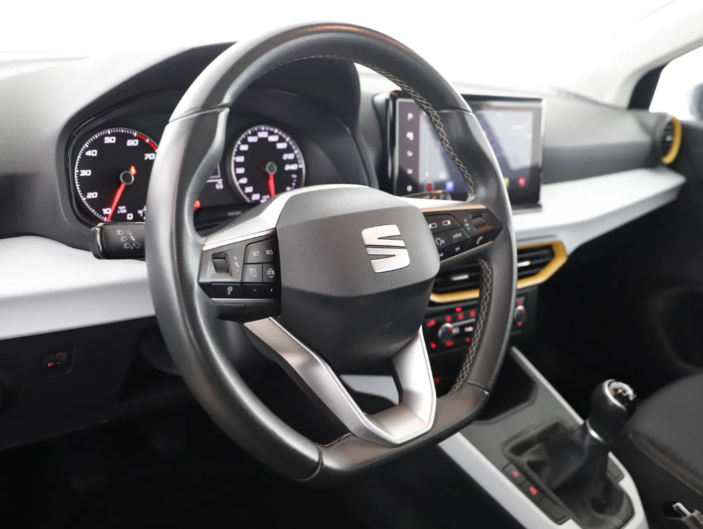 Seat Arona 1.0 TSI Style | Bild 9 von 24