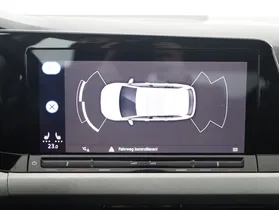 VW Golf VIII Variant 2.0 TDI Life | Thumbnail 22 von 27