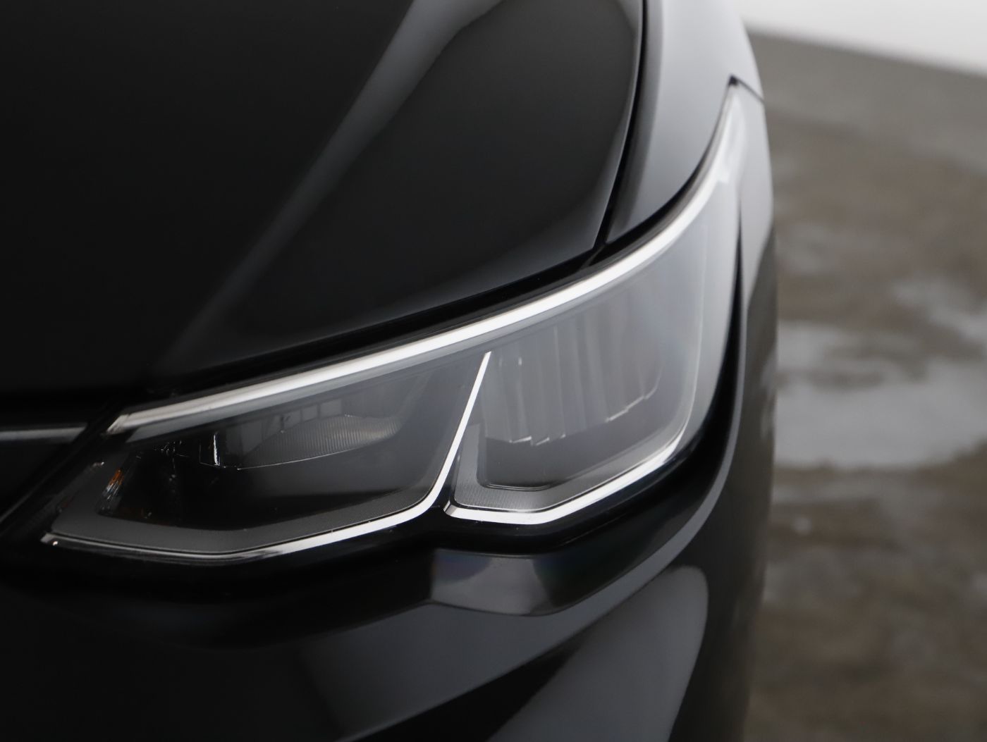 VW Golf VIII Variant 2.0 TDI Life | Bild 27 von 27