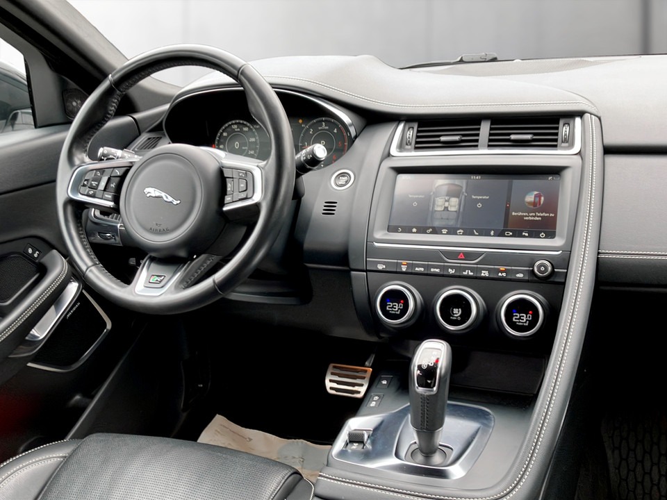 Jaguar E-Pace 2.0DI4 D180 R-Dynamic AWD Aut. | Bild 6 von 16