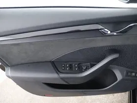 Skoda Octavia Combi RS iV DSG | Thumbnail 8 von 23