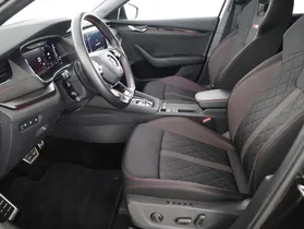 Skoda Octavia Combi RS iV DSG | Thumbnail 11 von 23