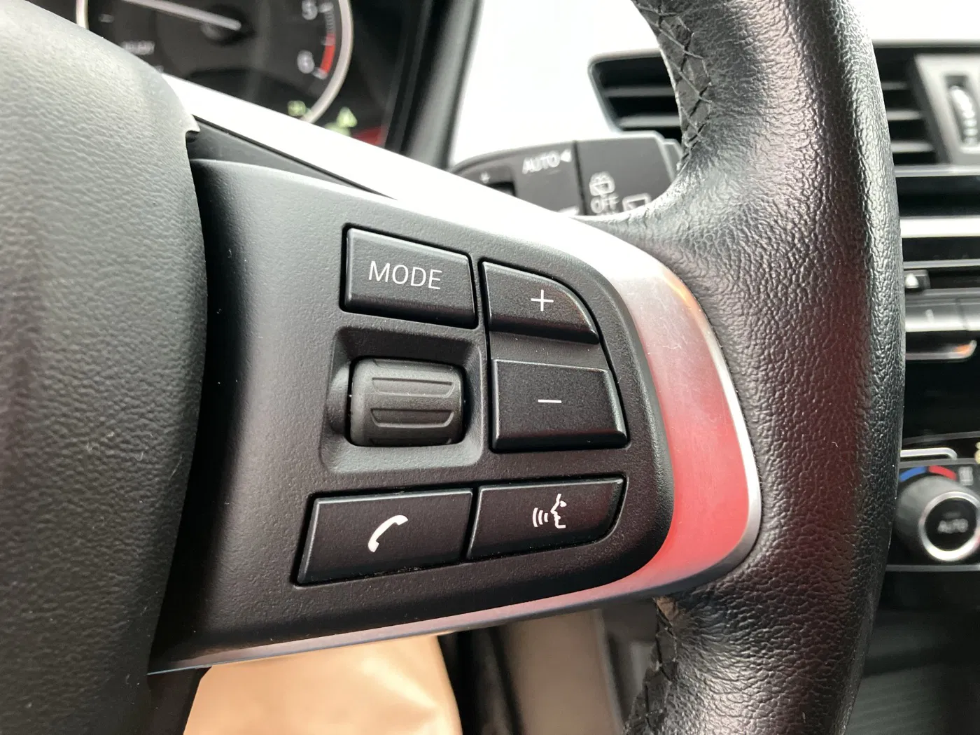 BMW X1 sDrive 18d Advantage | Bild 18 von 25