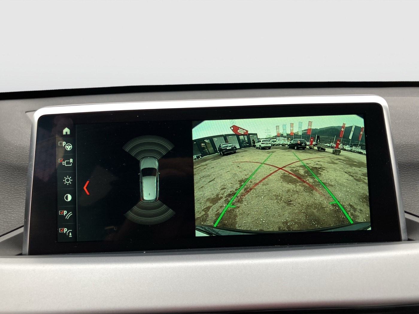 BMW X1 sDrive 18d Advantage | Bild 20 von 25