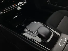 Mercedes-Benz A 180 d Aut. | Thumbnail 23 von 25