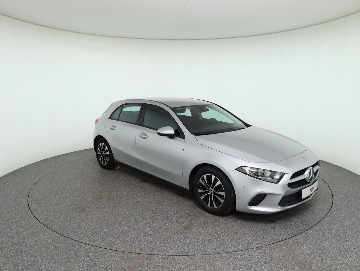 Mercedes-Benz A 180 d Aut. | Bild 4 von 25