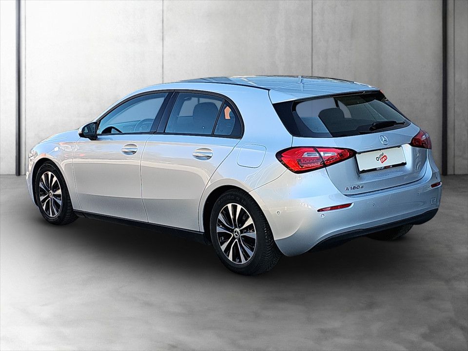 Mercedes-Benz A 180 d Aut. | Bild 4 von 21
