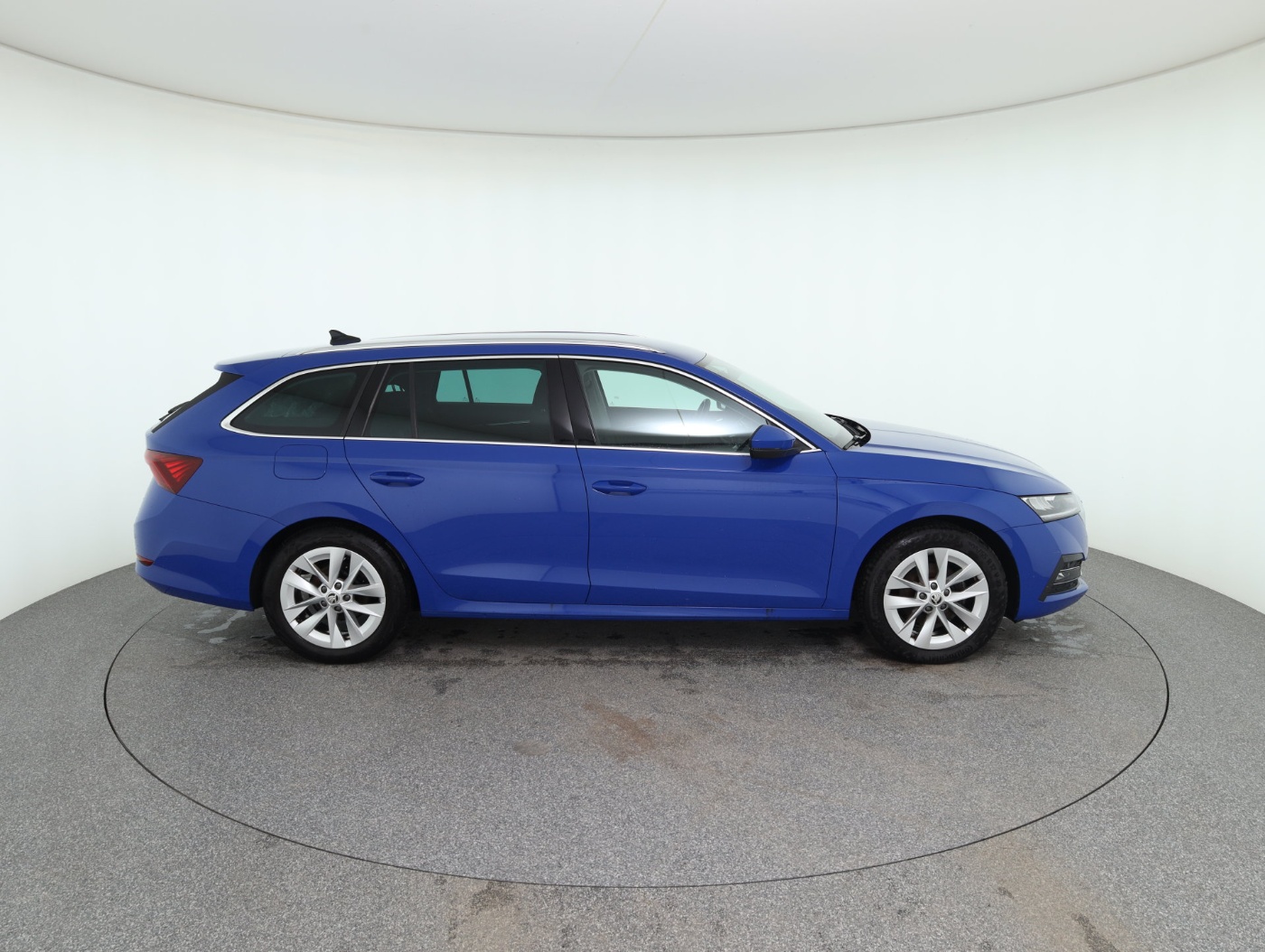 Skoda Octavia Combi 2.0 TDI Style | Bild 5 von 28