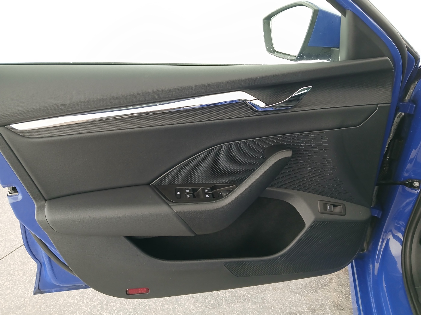 Skoda Octavia Combi 2.0 TDI Style | Bild 11 von 28