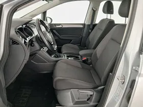 VW Touran 2.0 TDI BMT | Thumbnail 14 von 26