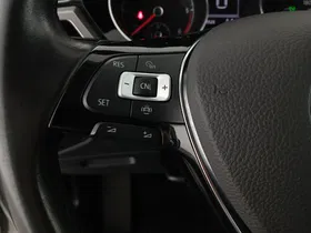 VW Touran 2.0 TDI BMT | Thumbnail 17 von 26
