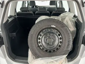 VW Touran 2.0 TDI BMT | Thumbnail 26 von 26